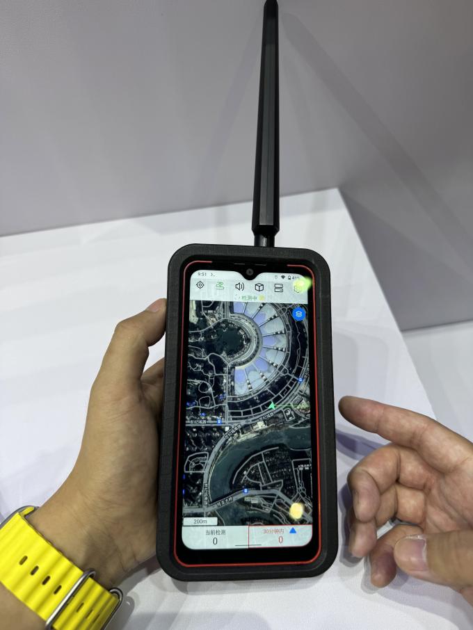 900MHz 2.4GHz 5.8GHz 3000Mhz Χειροκίνητος ανιχνευτής Drone 3KM ανίχνευση 0